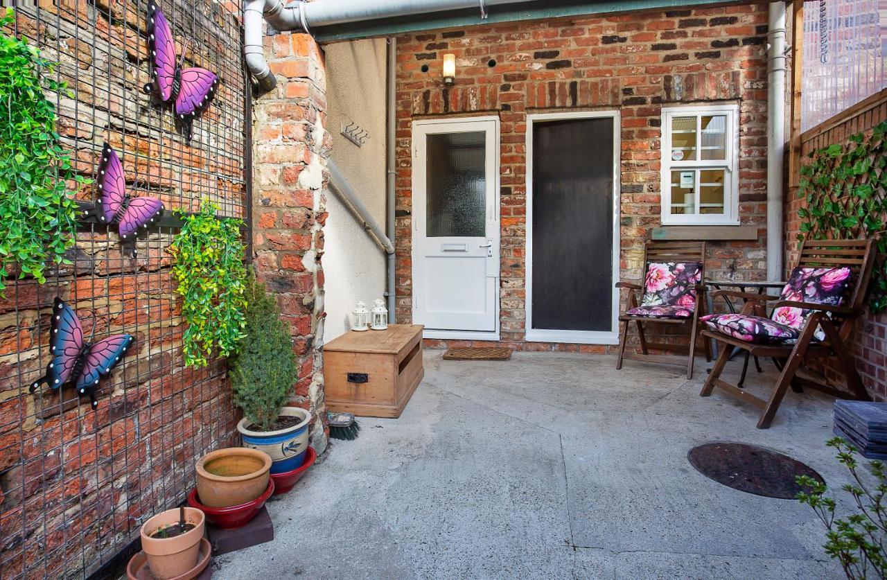 Courtyard Apartment York Luaran gambar